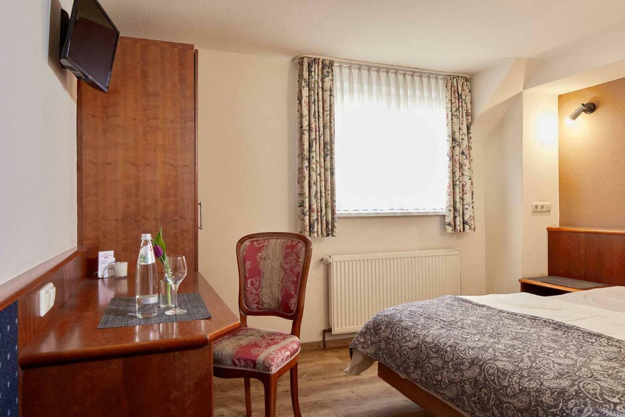 Hotel Eisenbahn Karlstadt Eksteriør bilde